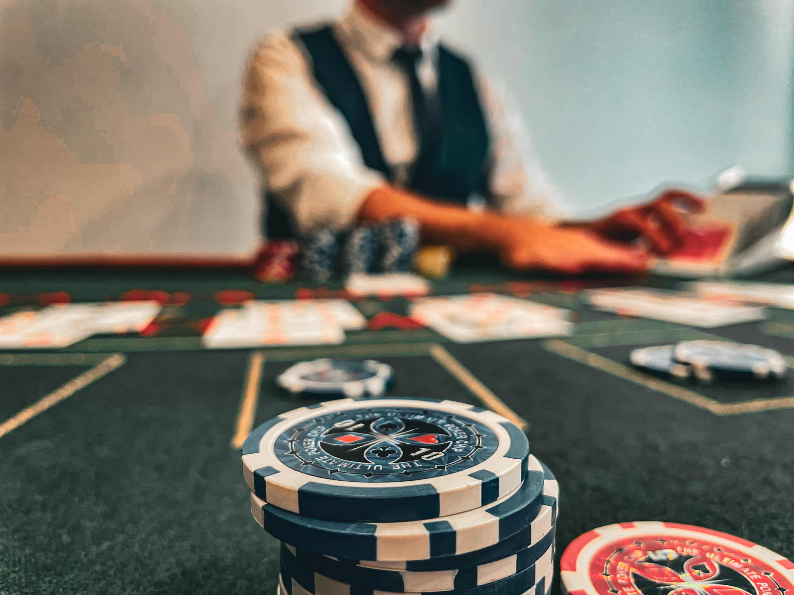 animation-luxe-croupier-expert-soiree-privee-cannes-antibes-nice-grasse